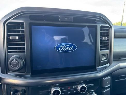 Used 2025 Ford F150 Lariat w/ Equipment Group 501A Mid AWD/4WD image 11