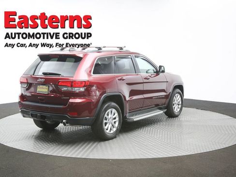 Used 2021 Jeep Grand Cherokee Laredo w/ Security & Convenience Group AWD/4WD image 40