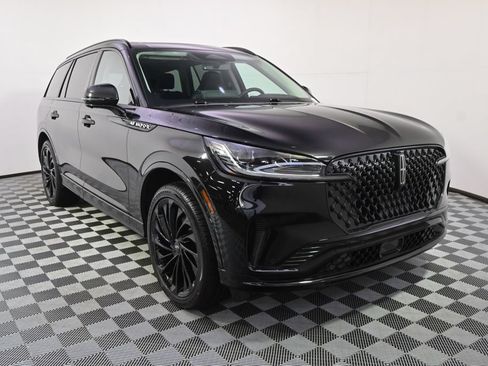 New 2026 Lincoln Aviator Reserve AWD/4WD image 9