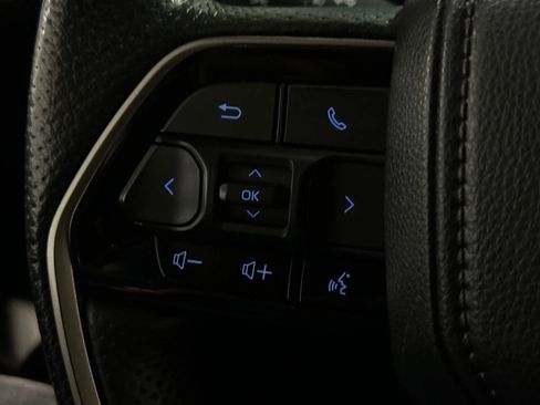 Used 2024 Toyota Tundra Limited image 30