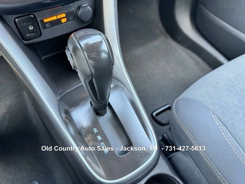 Used 2019 Chevrolet Trax LS image 24