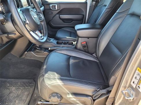 Used 2020 Jeep Gladiator Sport w/ Quick Order Package 24S image 13