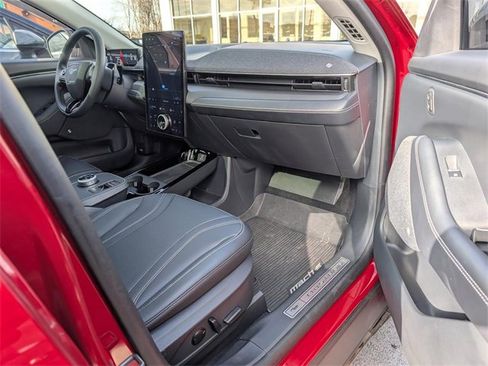 Used 2023 Ford Mustang Mach-E Premium image 22