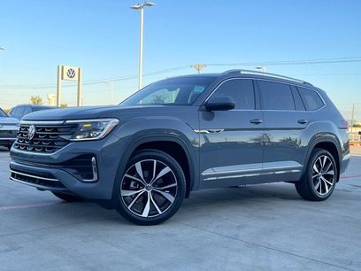 Used 2025 Volkswagen Atlas SEL Premium R-Line