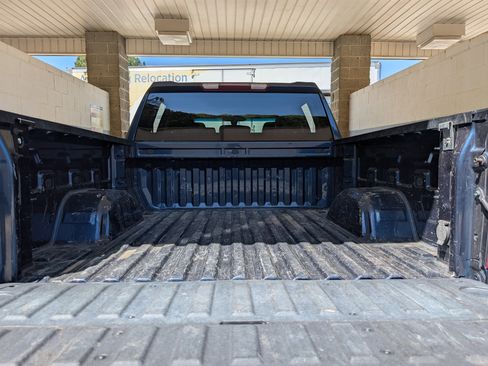 Used 2021 Chevrolet Silverado 1500 Custom image 18