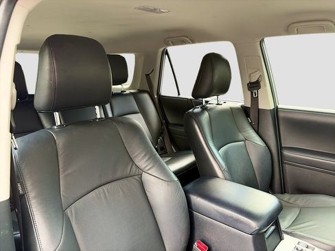 Used 2022 Toyota 4Runner SR5 RWD image 28