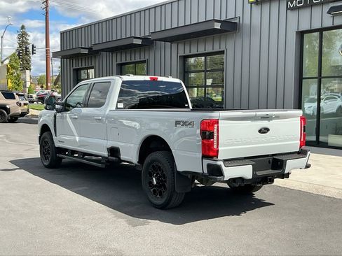 Used 2025 Ford F350 Lariat w/ Black Appearance Package AWD/4WD image 3