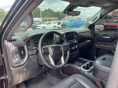 Used 2022 GMC Sierra 1500 Denali w/ Denali Reserve Package AWD/4WD image 11