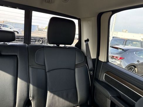 Used 2024 RAM 2500 Laramie image 32