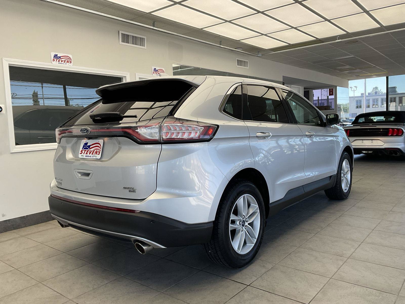 Used 2016 Ford Edge SEL w/ Equipment Group 201A AWD/4WD image 5