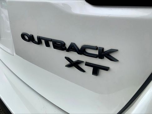 Certified 2024 Subaru Outback Onyx Edition XT image 8