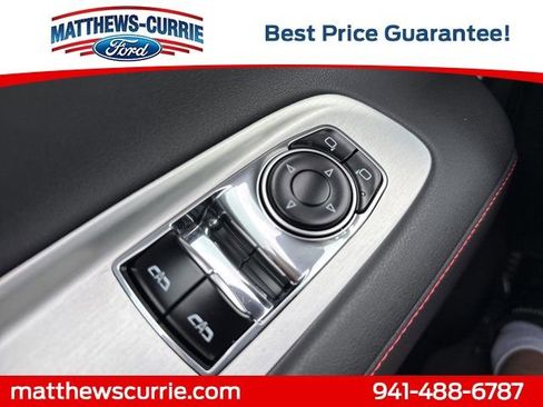 Used 2024 Chevrolet Corvette Stingray Coupe w/ Z51 Performance Package RWD image 21