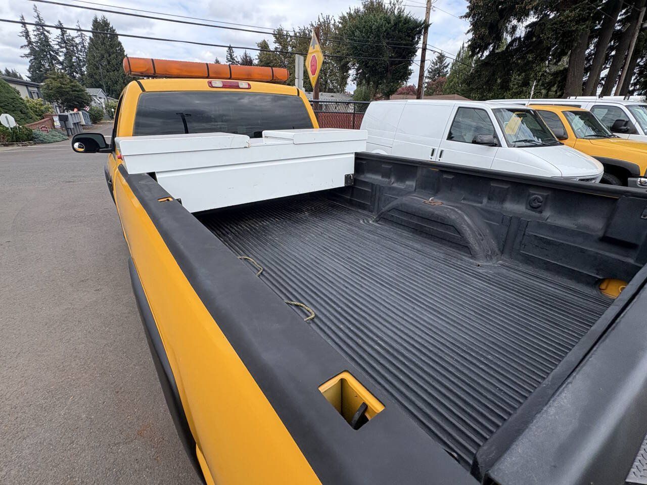 Used 2003 GMC Sierra 2500 W/T RWD image 7