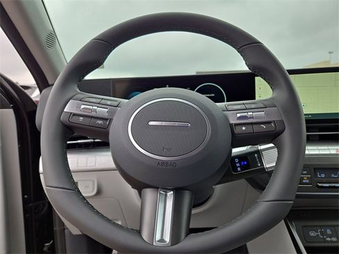 New 2025 Hyundai Kona SEL image 19
