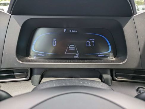 Used 2025 Hyundai Elantra Sport FWD image 20
