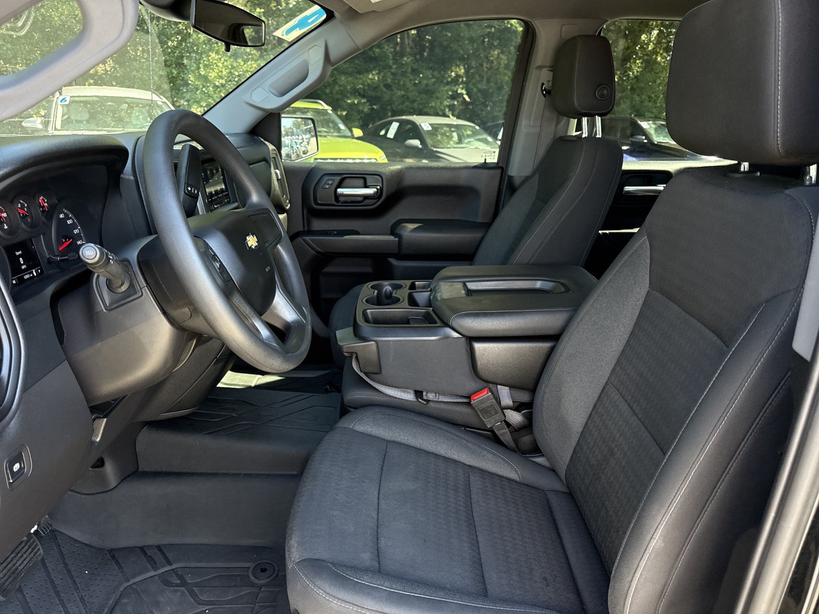 Used 2024 Chevrolet Silverado 1500 Custom w/ Turbomax Blackout Package RWD image 11