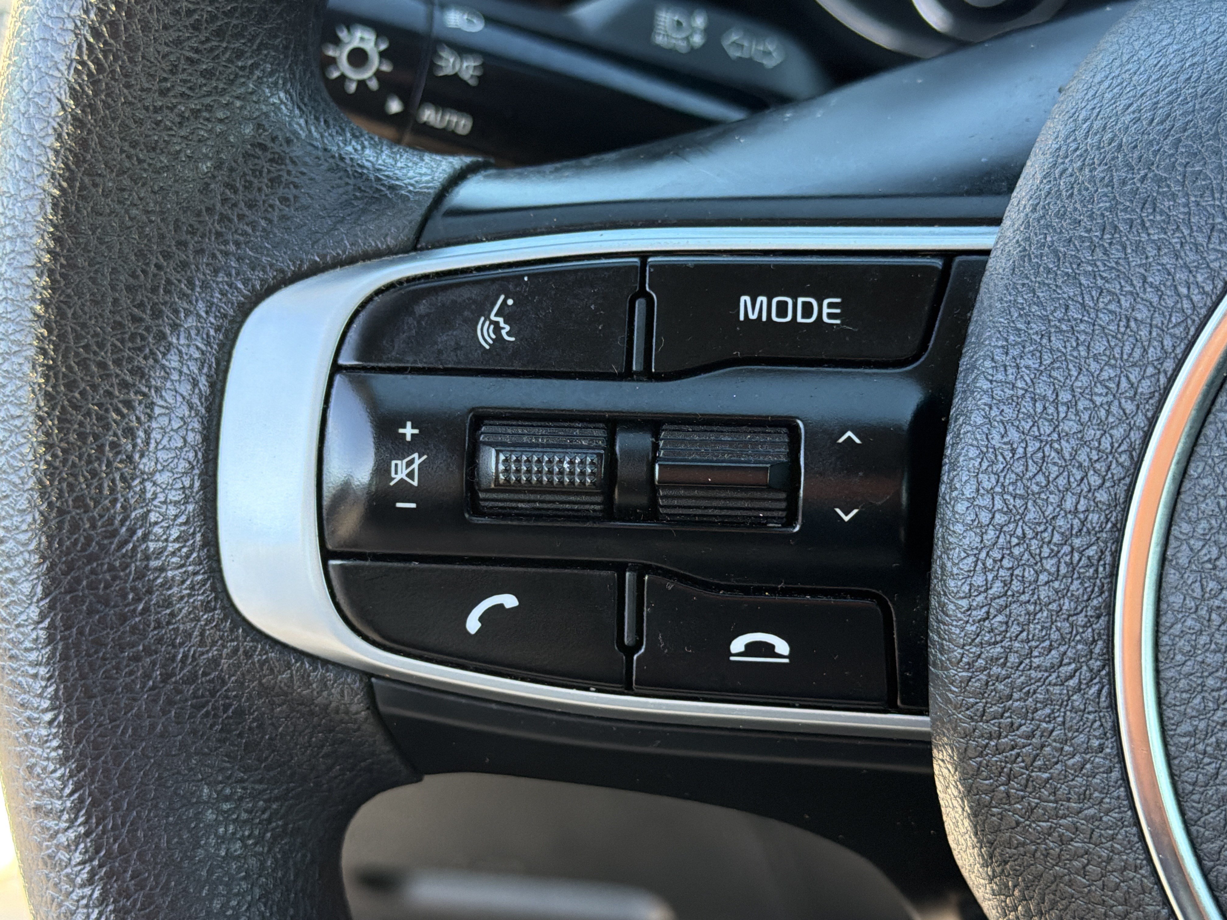 Used 2022 Kia K5 LXS FWD image 19