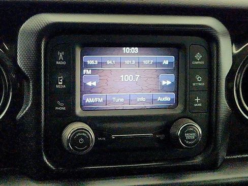 Used 2019 Jeep Wrangler Unlimited Sport image 17