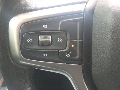 Used 2019 Chevrolet Silverado 1500 LT w/ All-Star Edition AWD/4WD image 32