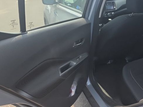 Used 2023 Nissan Kicks SV FWD image 14