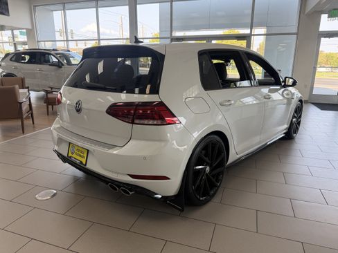 Used 2019 Volkswagen Golf R 4-Door AWD/4WD image 4