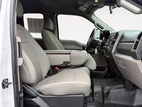 Used 2020 Ford F250 XL w/ STX Appearance Package AWD/4WD image 21