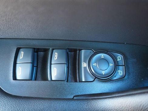 Used 2021 Chevrolet Blazer LT image 27