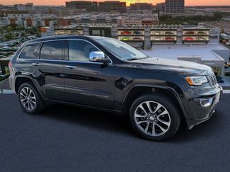 Used 2017 Jeep Grand Cherokee Overland w/ Jeep Active Safety Group video 1