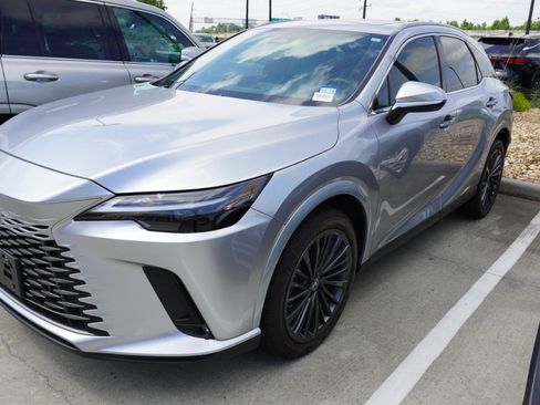 Used 2024 Lexus RX 350 Premium w/ Accessory Package (Z1) FWD image 4