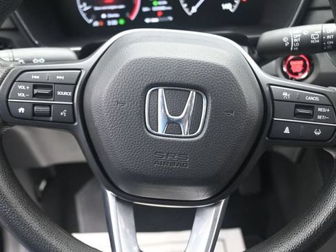 Used 2025 Honda CR-V LX image 14