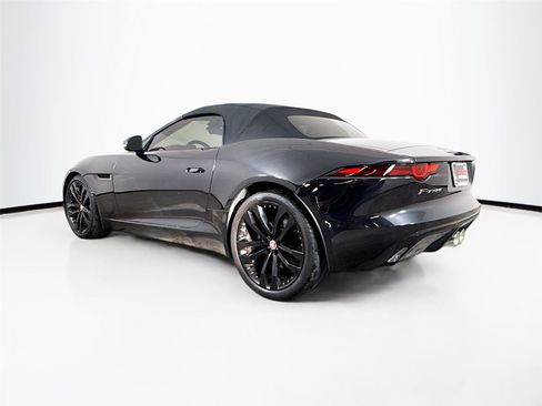 Used 2020 Jaguar F-TYPE Convertible image 5