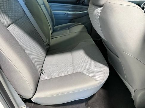 Used 2012 Toyota Tacoma 4x4 Double Cab w/ TRD Sport Upgrade Pkg image 30