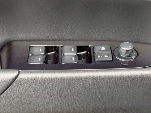 Used 2023 MAZDA CX-5 AWD 2.5 S w/ Preferred Package image 12