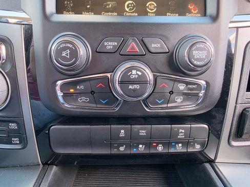 Used 2015 RAM 1500 Sport w/ Sport Premium Group AWD/4WD image 17