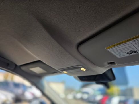 Used 2025 Nissan Kicks SV image 12