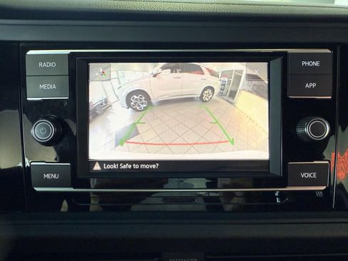 Used 2024 Volkswagen Jetta Sport image 20