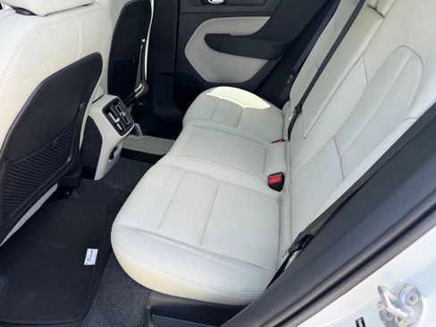 New 2026 Volvo XC40 B4 Plus w/ Protection Package Premier FWD image 21
