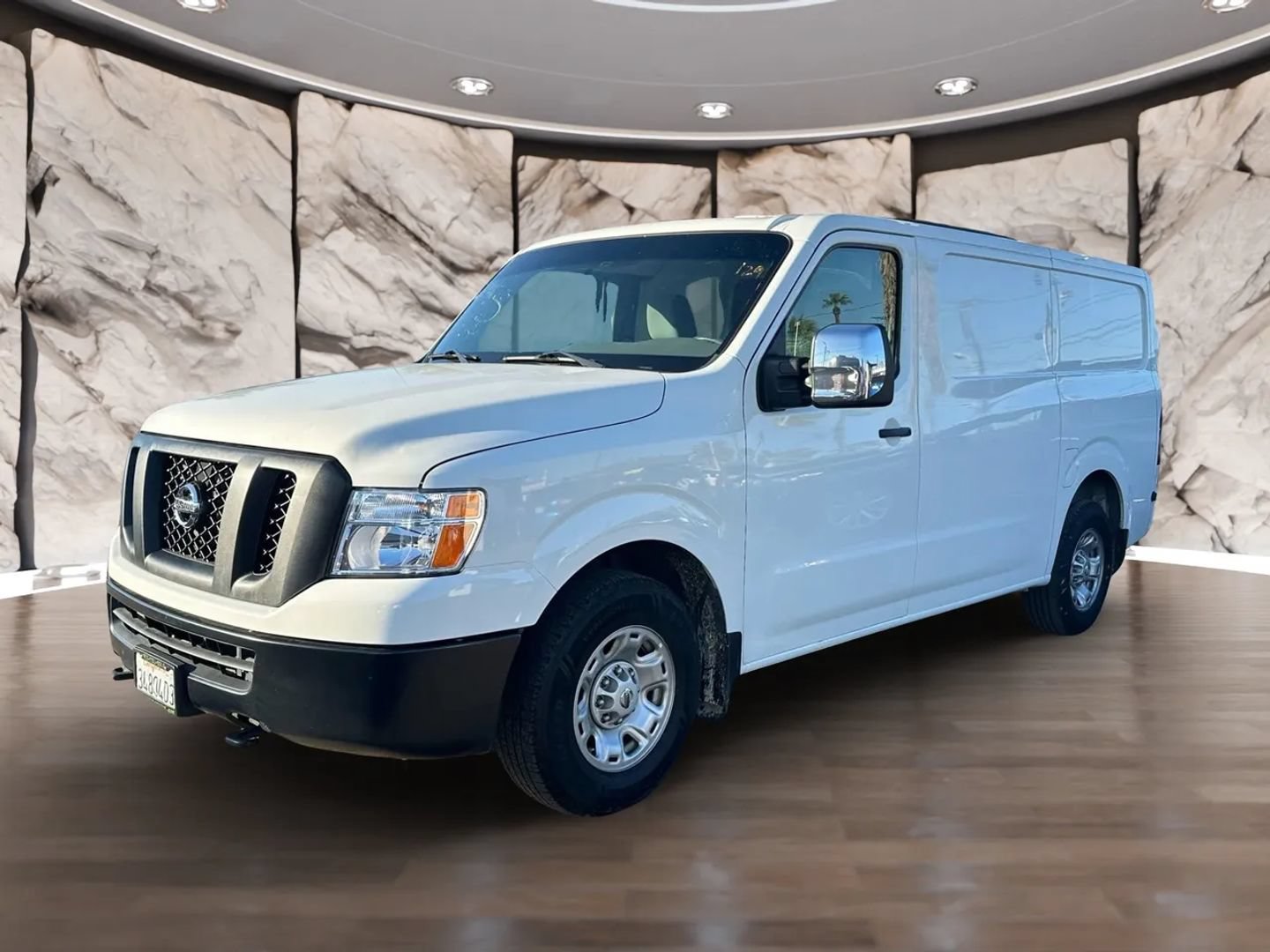 Used 2021 Nissan NV 3500 SV RWD image 4