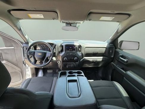 Used 2025 Chevrolet Silverado 1500 Custom AWD/4WD image 13