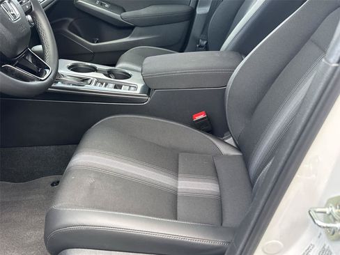 Used 2026 Honda Civic Sport image 11