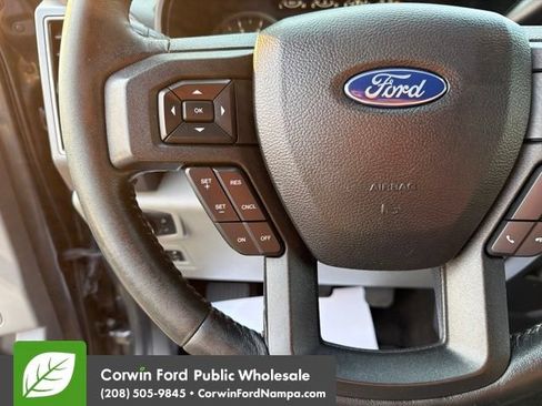 Used 2019 Ford F150 XLT w/ Equipment Group 302A Luxury AWD/4WD image 16