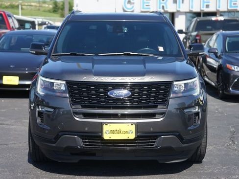 Used 2018 Ford Explorer Sport w/ Equipment Group 401A AWD/4WD image 3