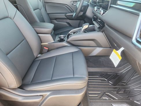 New 2026 GMC Canyon Elevation w/ Convenience Package image 17