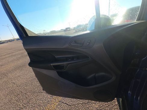 Used 2018 Ford Transit Connect XL image 10