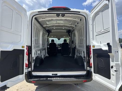 New 2025 Ford Transit 250 XL image 6