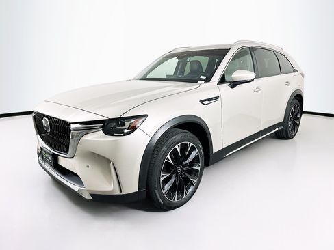 Used 2024 MAZDA CX-90 Plug-In Hybrid w/ Premium Plus AWD/4WD image 3