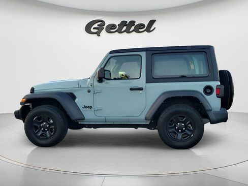 Used 2024 Jeep Wrangler Sport image 8