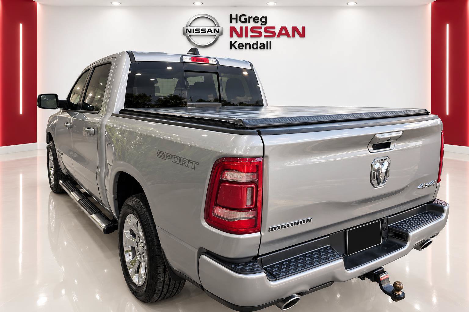 Used 2023 RAM 1500 Big Horn AWD/4WD image 2