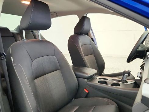 Used 2025 Nissan Altima 2.5 SV FWD image 38