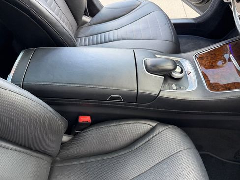Used 2014 Mercedes-Benz S 550 Sedan image 25